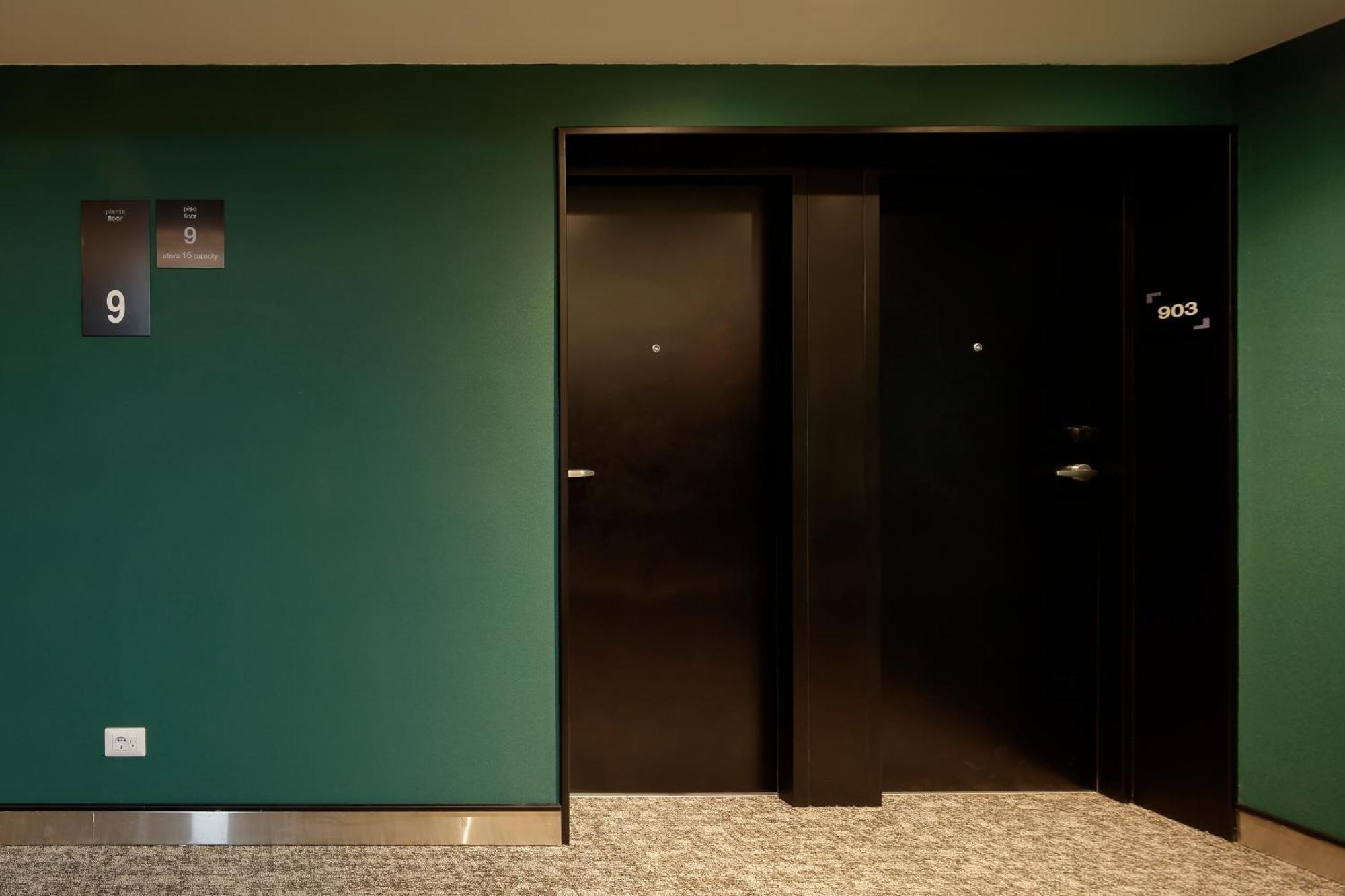 Ikonik Miraflores Lima Exterior photo